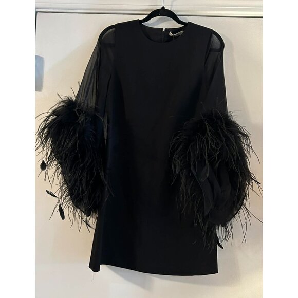 NWT Alice + Olivia $1,074 Black Izola Feather Cuff Mini Dress Size 4 - Picture 4 of 5